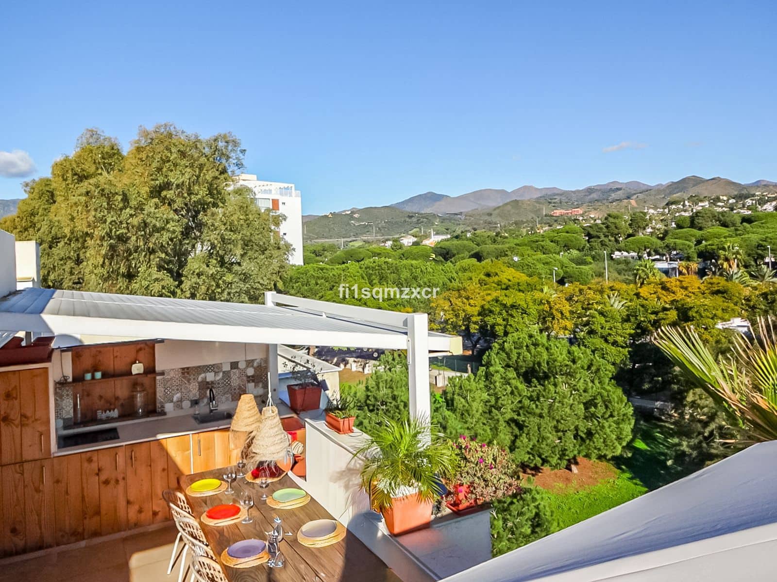 2 makuuhuone Kattohuoneisto myytävänä paikassa Costabella - 725 000 € (Ref: 9651604)