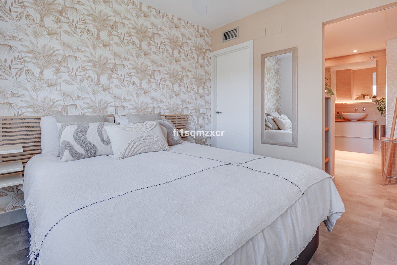 2 makuuhuone Kattohuoneisto myytävänä paikassa Costabella - 725 000 € (Ref: 9651604)