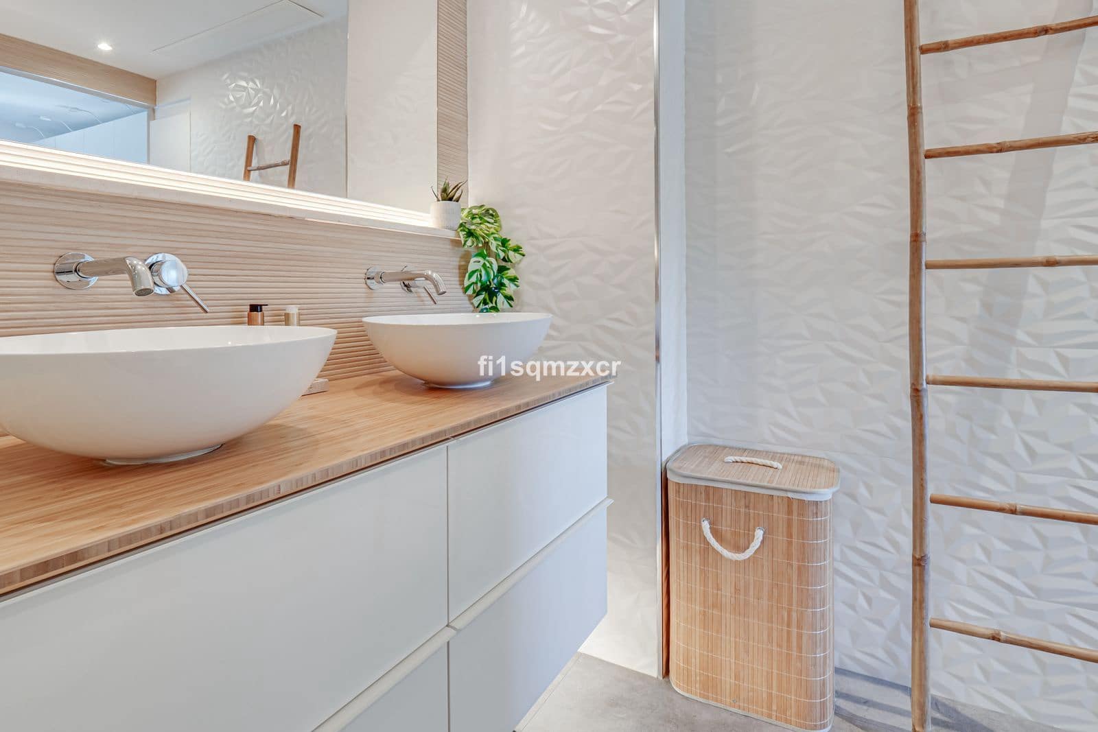 2 makuuhuone Kattohuoneisto myytävänä paikassa Costabella - 725 000 € (Ref: 9651604)