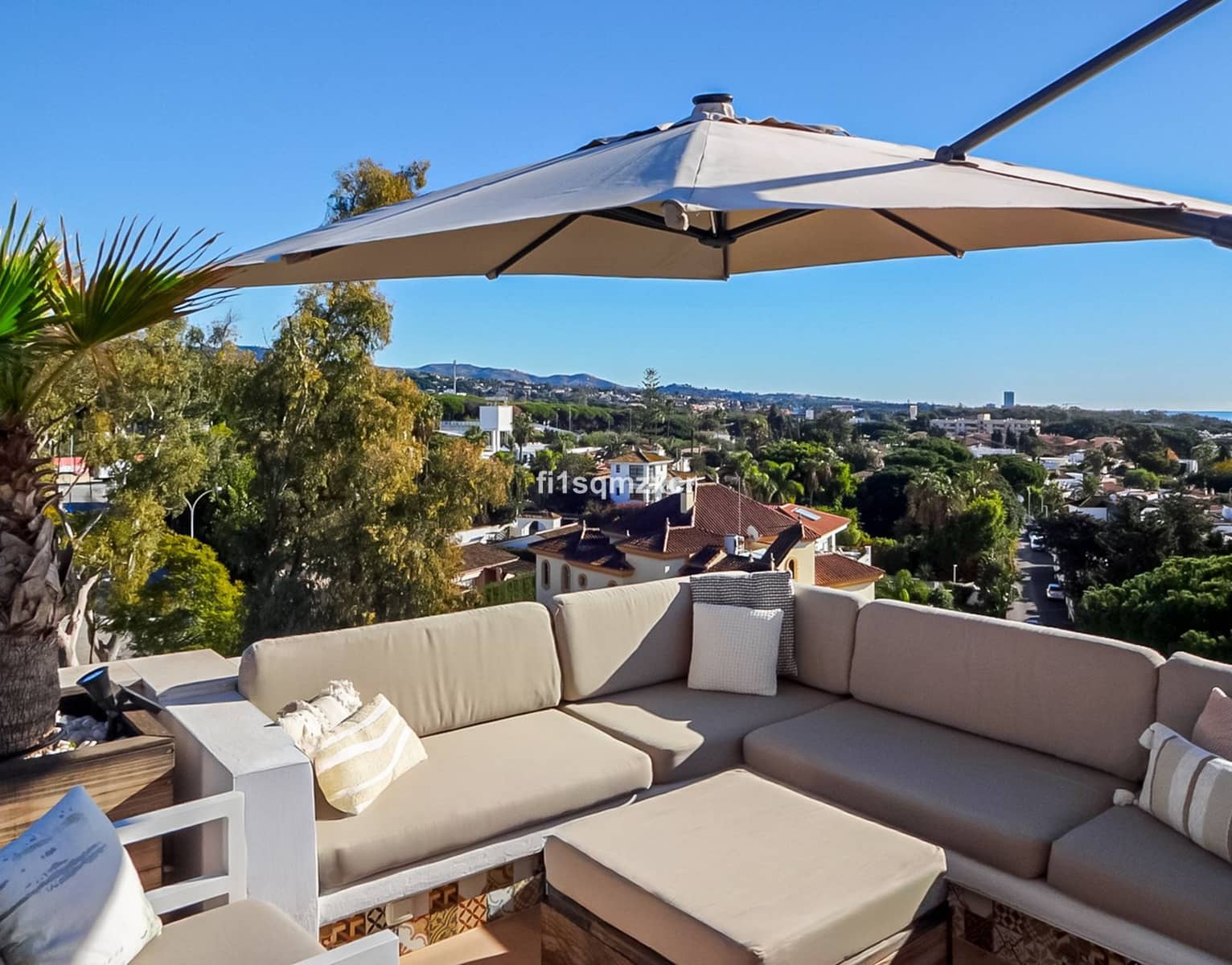 2 makuuhuone Kattohuoneisto myytävänä paikassa Costabella - 725 000 € (Ref: 9651604)