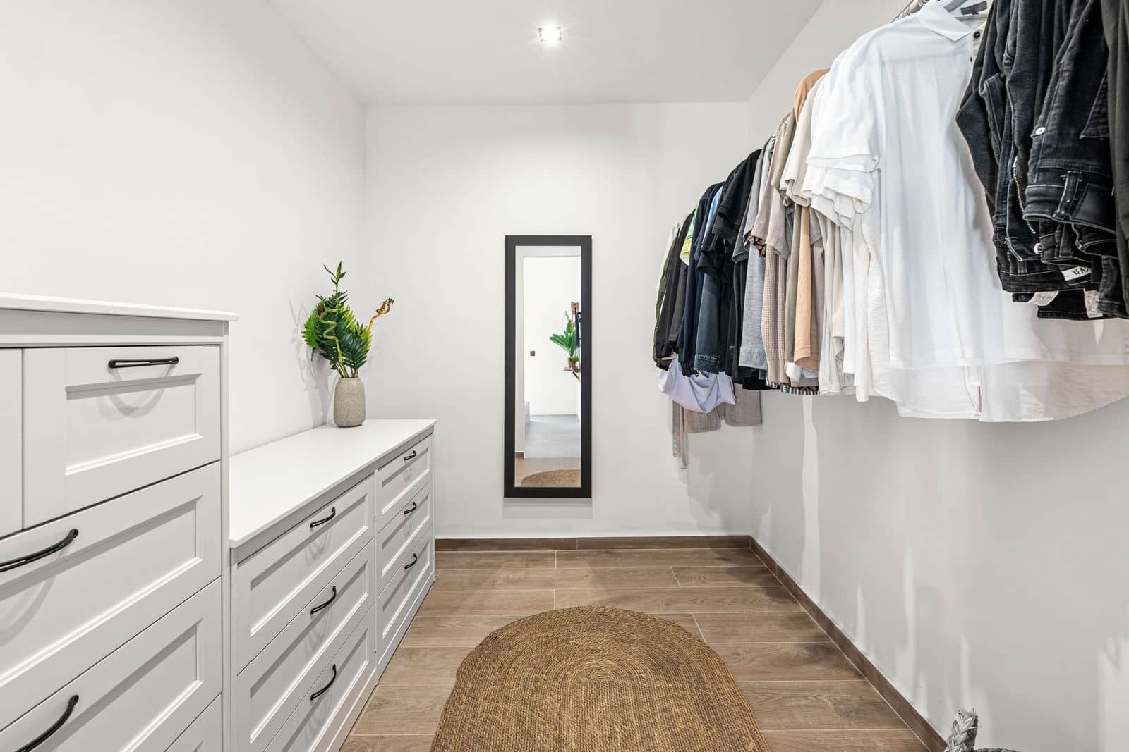 5 Zimmer Villa zu verkaufen in Estepona - 995.000 € (Ref: 9651609)