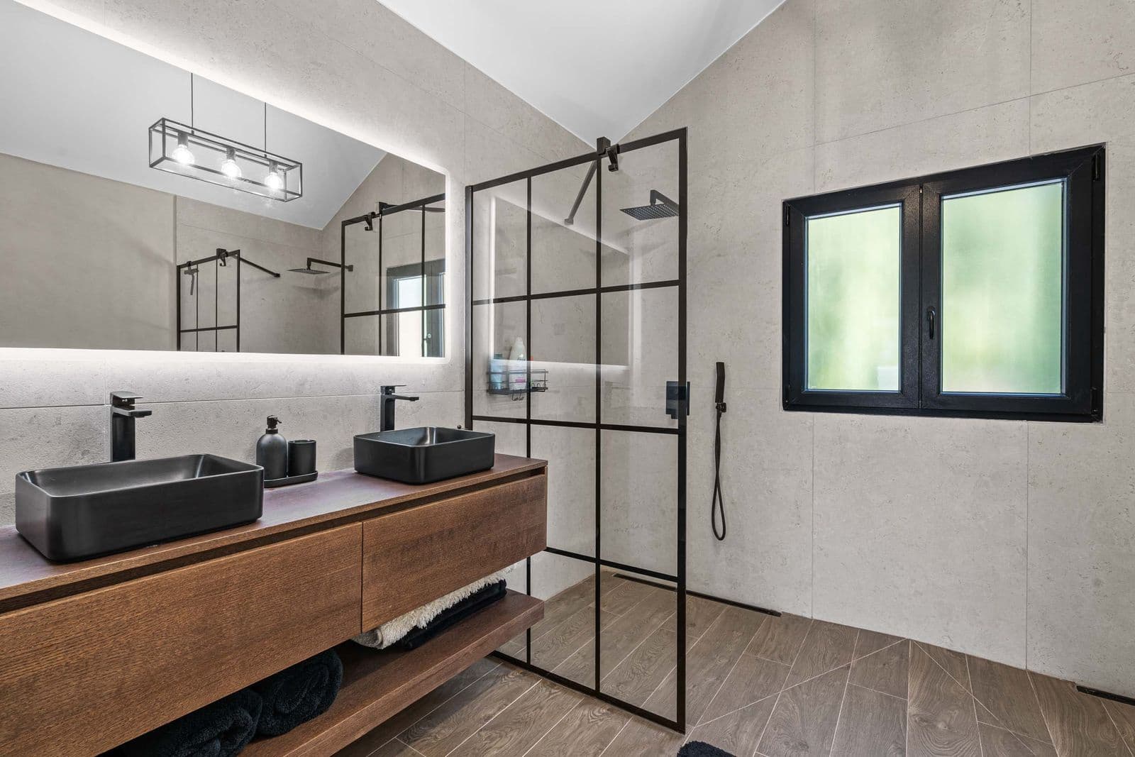 5 Zimmer Villa zu verkaufen in Estepona - 995.000 € (Ref: 9651609)