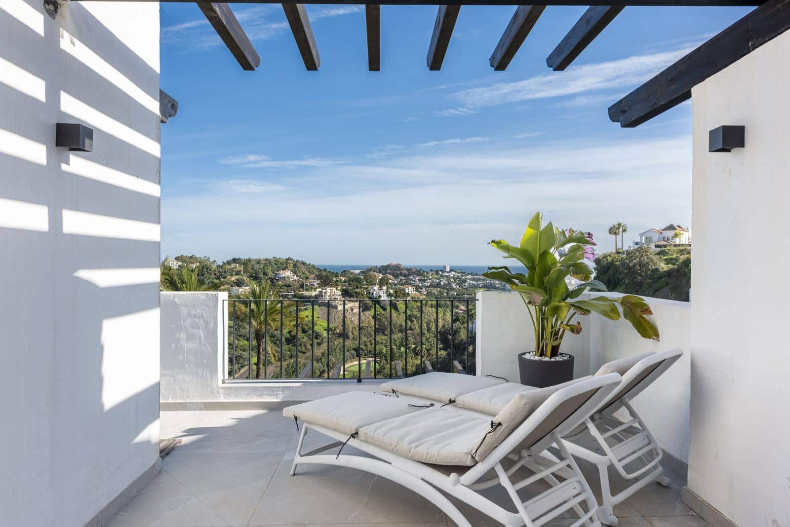 3 Zimmer Penthouse zu verkaufen in La Quinta - 1.395.000 € (Ref: 9651612)