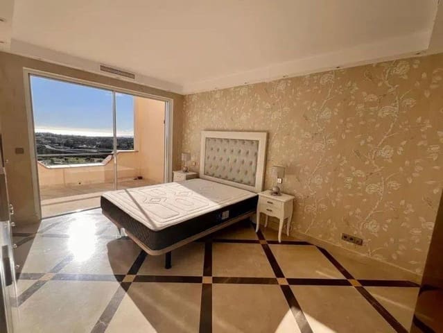 3 soveværelse Penthouse til salg i Benahavís - € 850.000 (Ref: 9651613)