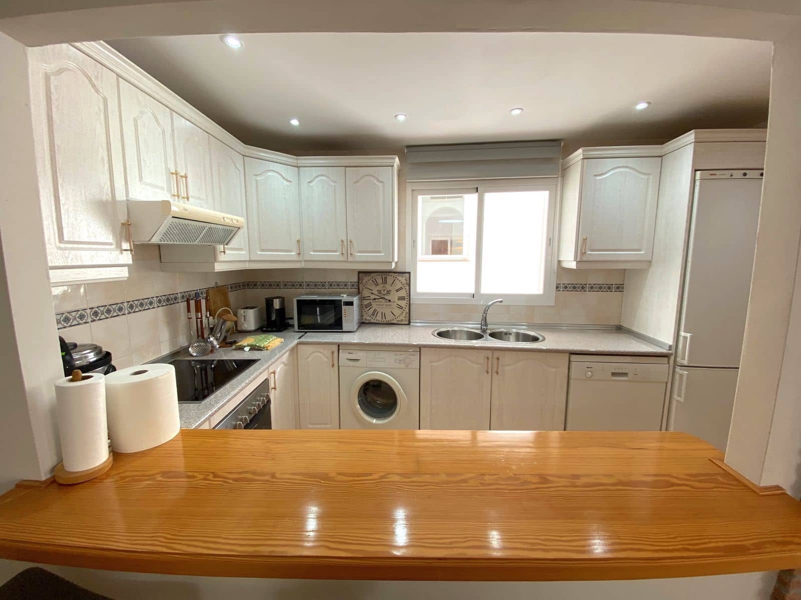 2 makuuhuone Huoneisto myytävänä paikassa Aloha Golf - 390 000 € (Ref: 9651614)