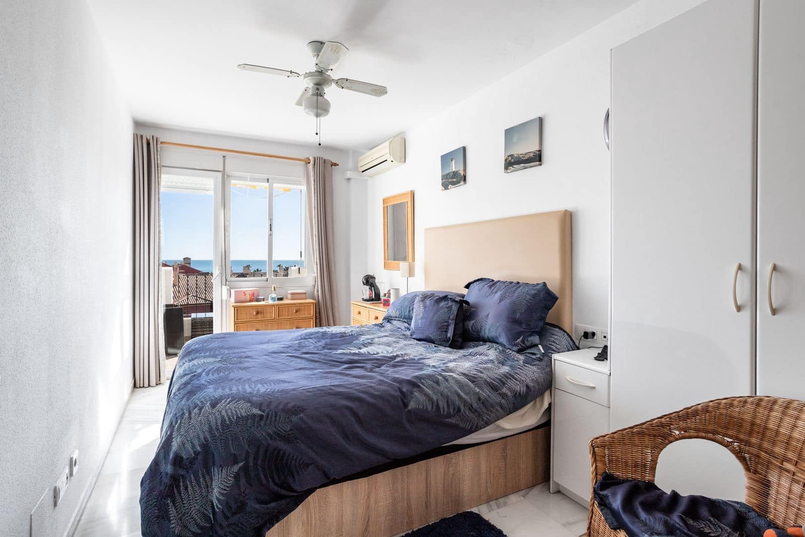 2 bedroom Penthouse for sale in Benalmadena Costa - € 395,000 (Ref: 9651622)