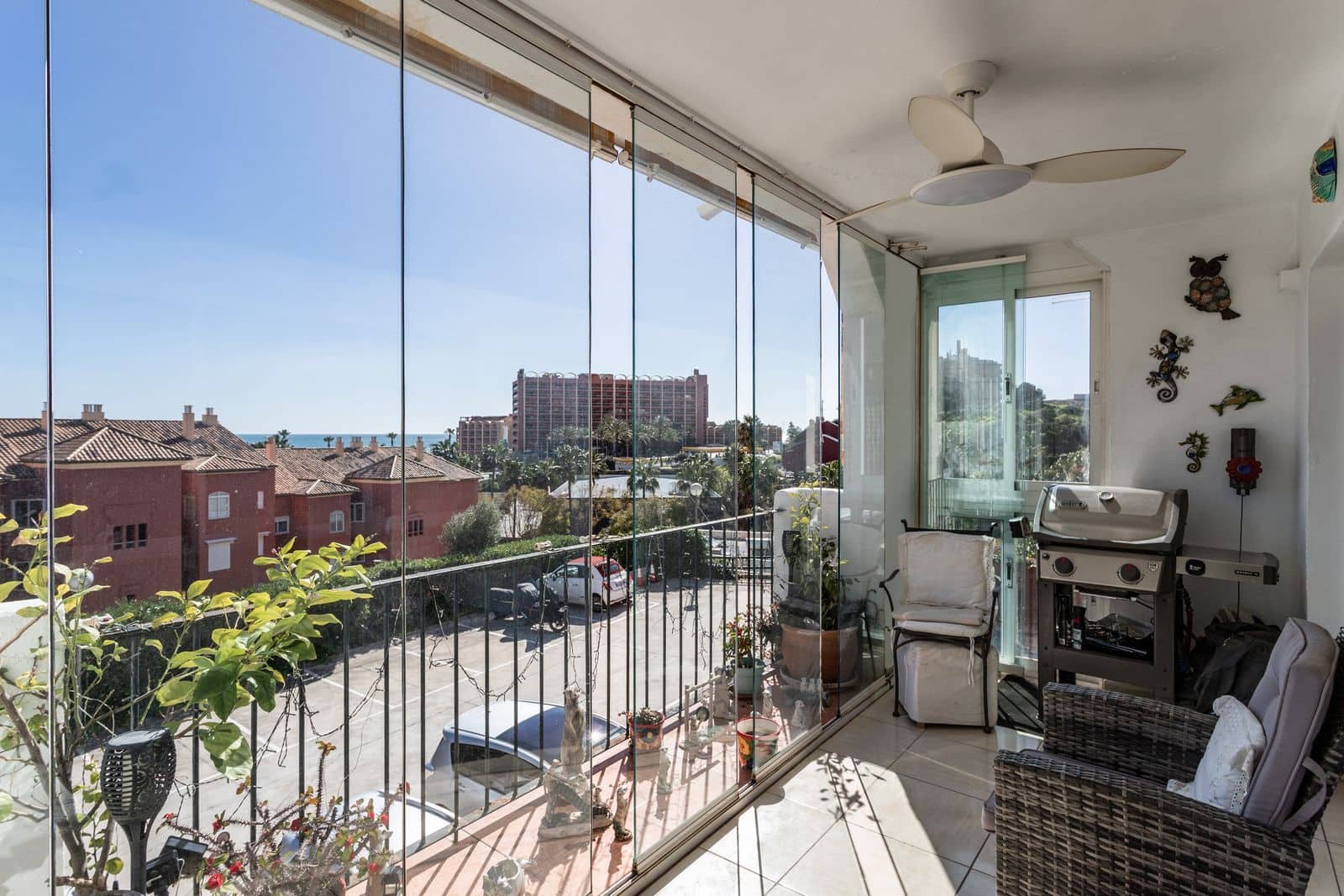 2 bedroom Penthouse for sale in Benalmadena Costa - € 395,000 (Ref: 9651622)