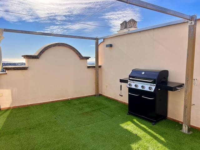 Ático de 3 habitaciones en Benahavís en venta - 900.000 € (Ref: 9651624)