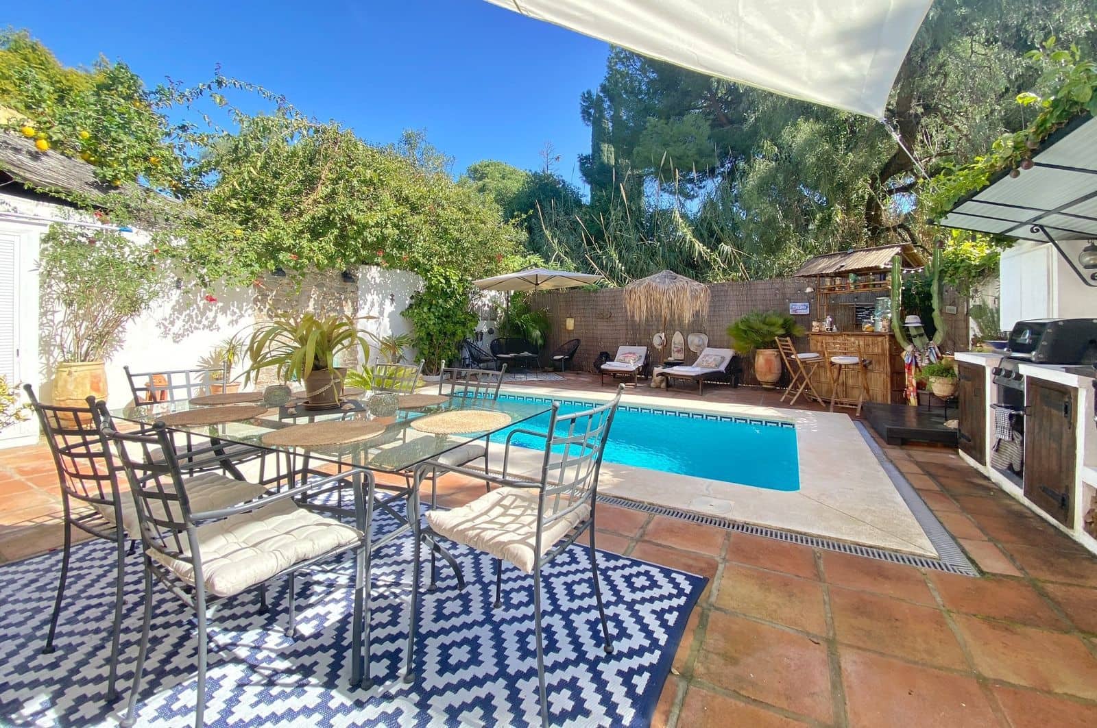 3 slaapkamer Halfvrijstaande villa te koop in Marbella - € 995.000 (Ref: 9651629)