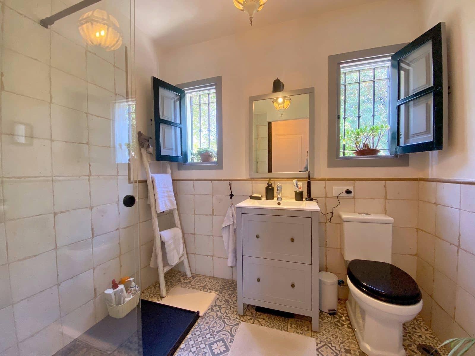 3 slaapkamer Halfvrijstaande villa te koop in Marbella - € 995.000 (Ref: 9651629)