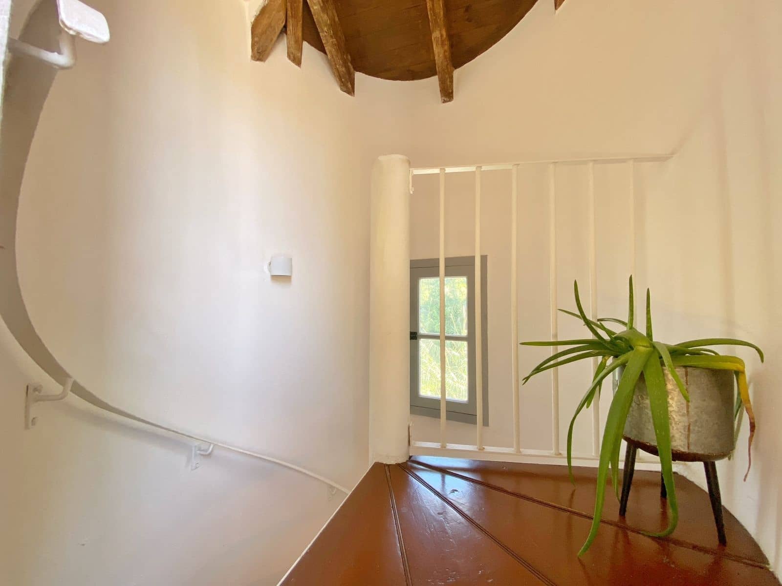 3 slaapkamer Halfvrijstaande villa te koop in Marbella - € 995.000 (Ref: 9651629)