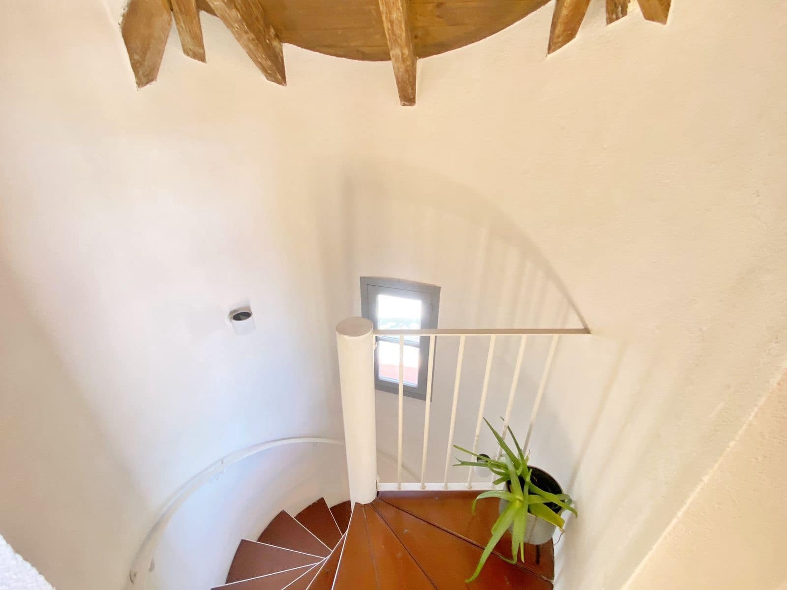 3 slaapkamer Halfvrijstaande villa te koop in Marbella - € 995.000 (Ref: 9651629)