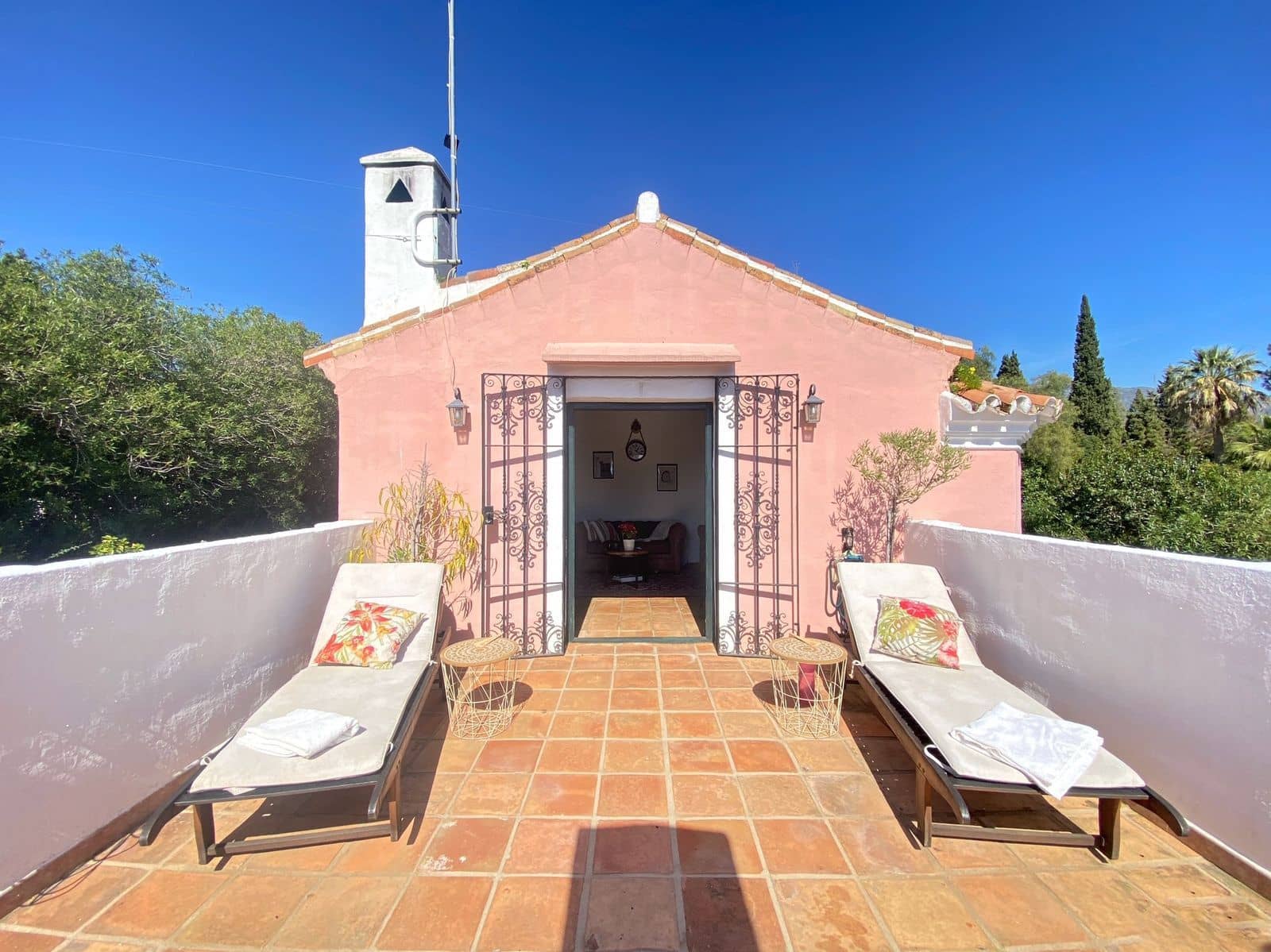 3 slaapkamer Halfvrijstaande villa te koop in Marbella - € 995.000 (Ref: 9651629)