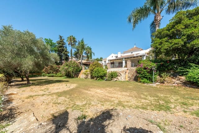 4 bedroom Villa for sale in El Paraiso, Estepona - € 2,500,000 (Ref: 9651630)