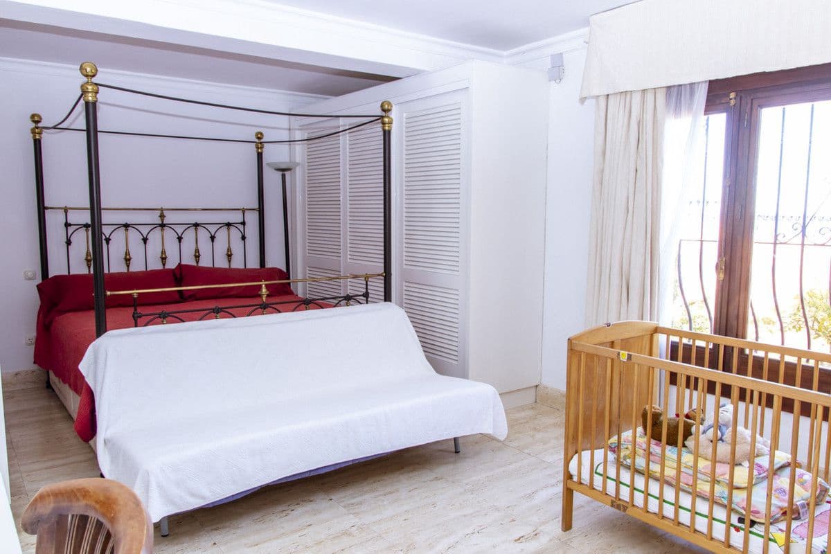 6 chambre Villa/Maison à vendre à Estepona - 1 475 000 € (Ref: 9651632)