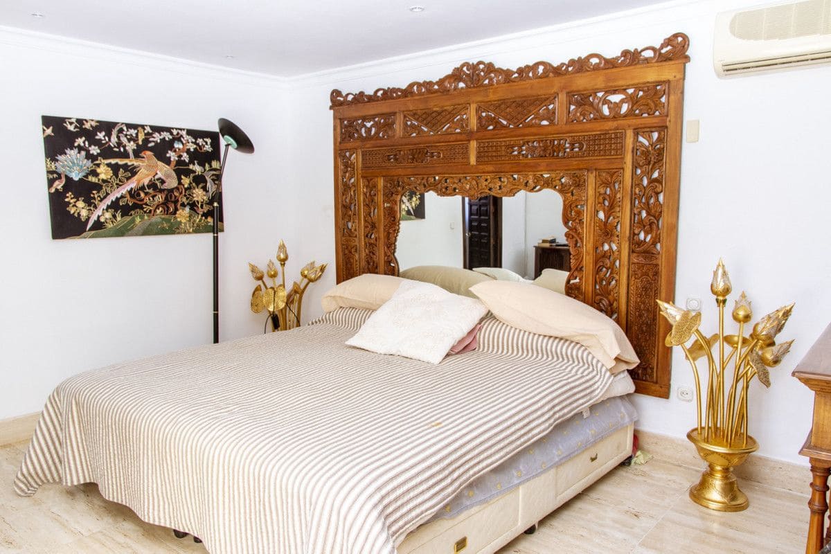 6 chambre Villa/Maison à vendre à Estepona - 1 475 000 € (Ref: 9651632)