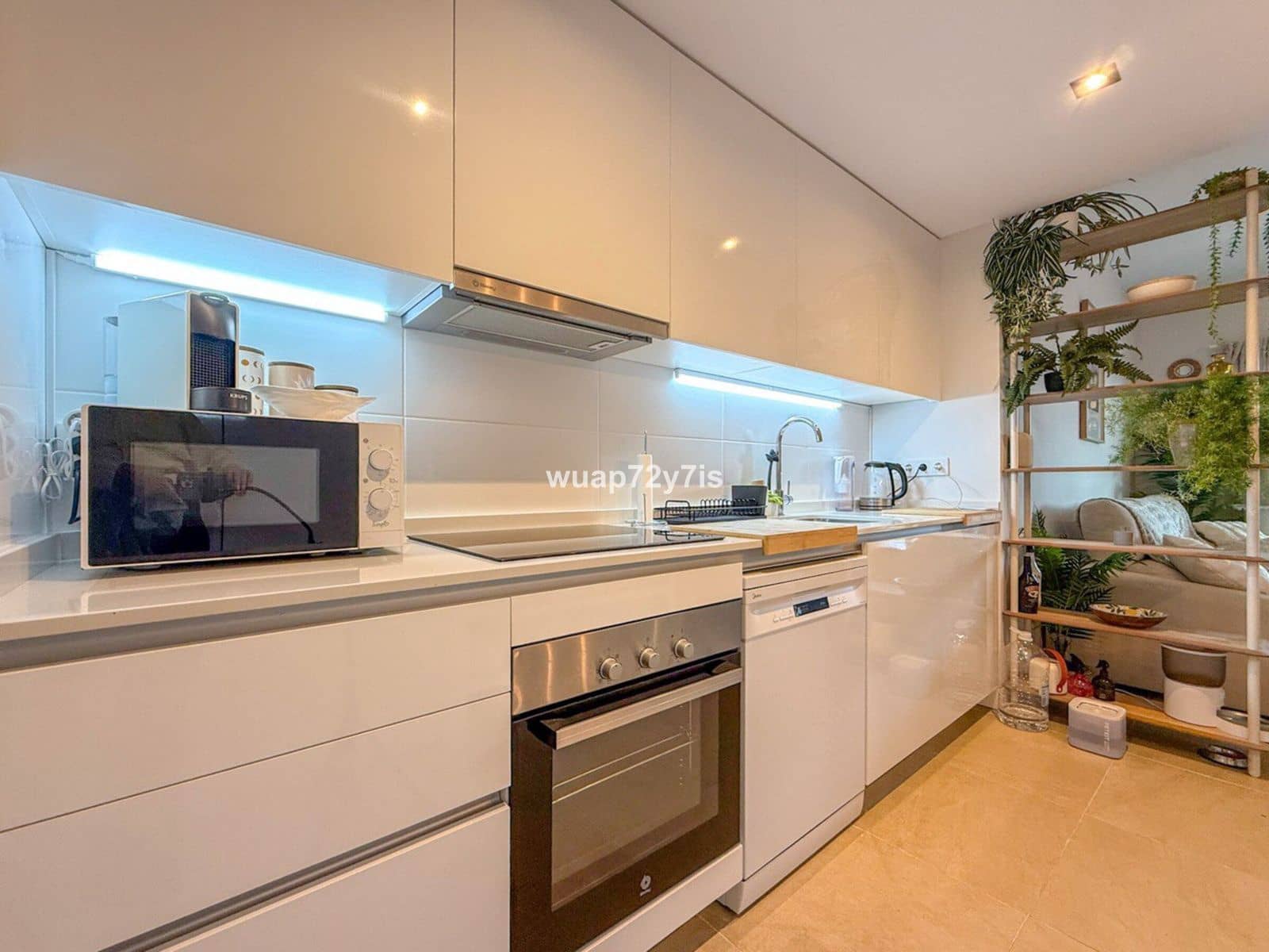 2 camera da letto Appartamento in vendita in New Golden Mile - 450.000 € (Rif: 9651633)