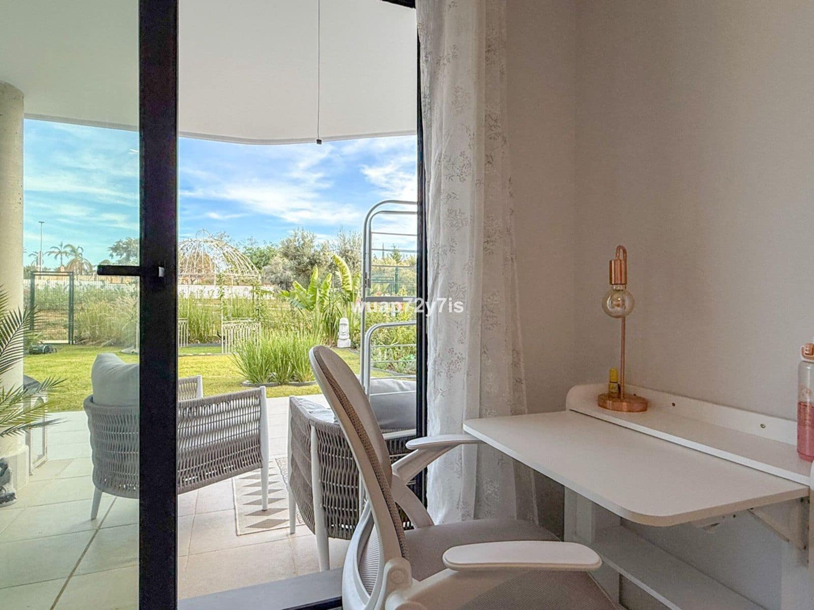 2 camera da letto Appartamento in vendita in New Golden Mile - 450.000 € (Rif: 9651633)