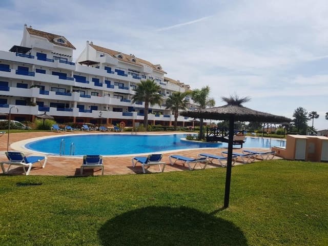 Apartamento de 2 habitaciones en La Duquesa / Puerto de la Duquesa, Manilva en venta - 270.000 € (Ref: 9651634)