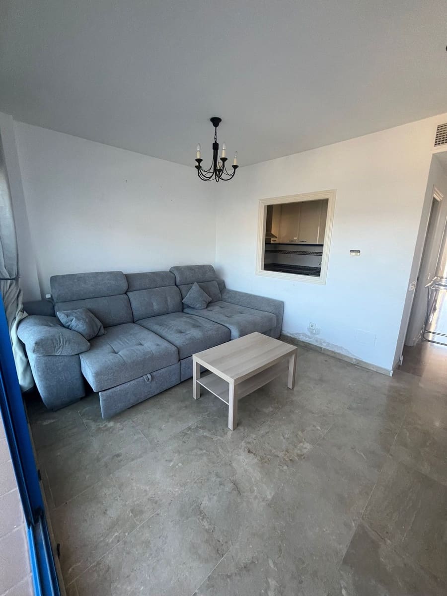 Apartamento de 2 habitaciones en La Duquesa / Puerto de la Duquesa en venta - 270.000 € (Ref: 9651634)