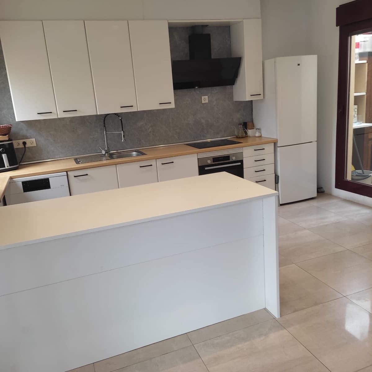 5 chambre Villa/Maison à vendre à New Golden Mile - 625 000 € (Ref: 9651635)