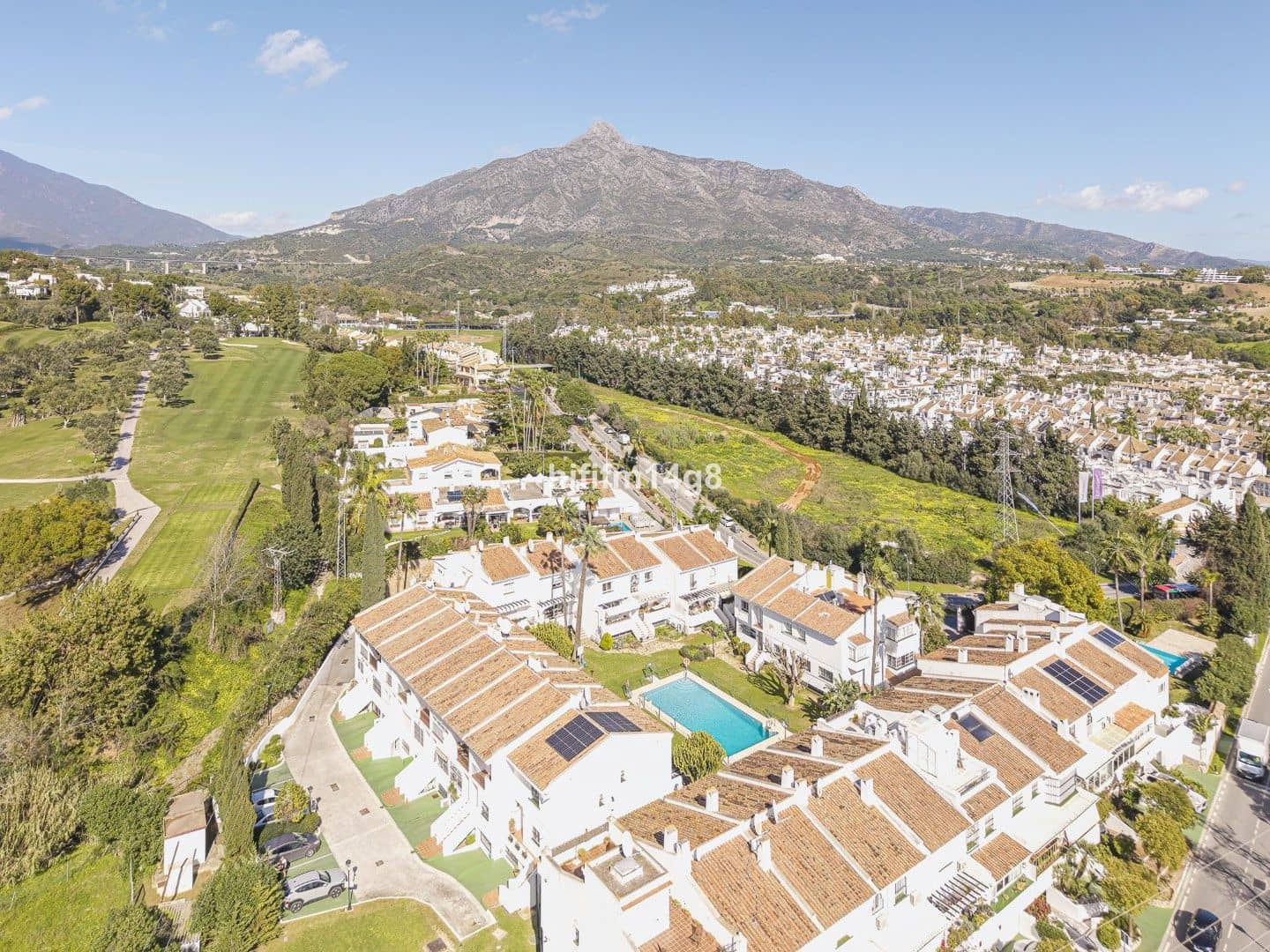 4 camera da letto Casa in vendita in Nueva Andalucia - 979.000 € (Rif: 9651636)