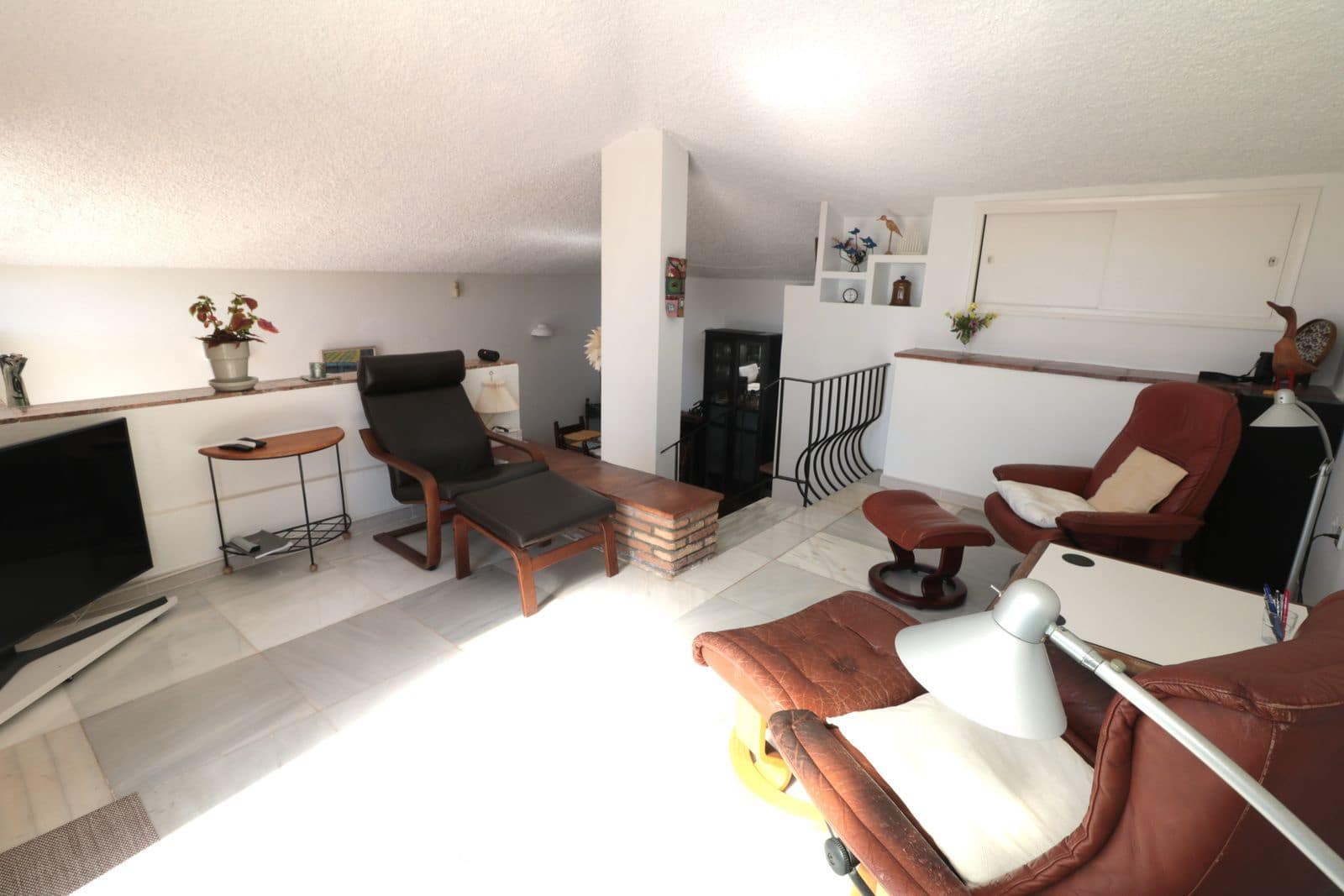 3 Zimmer Villa zu verkaufen in Estepona - 569.000 € (Ref: 9651637)