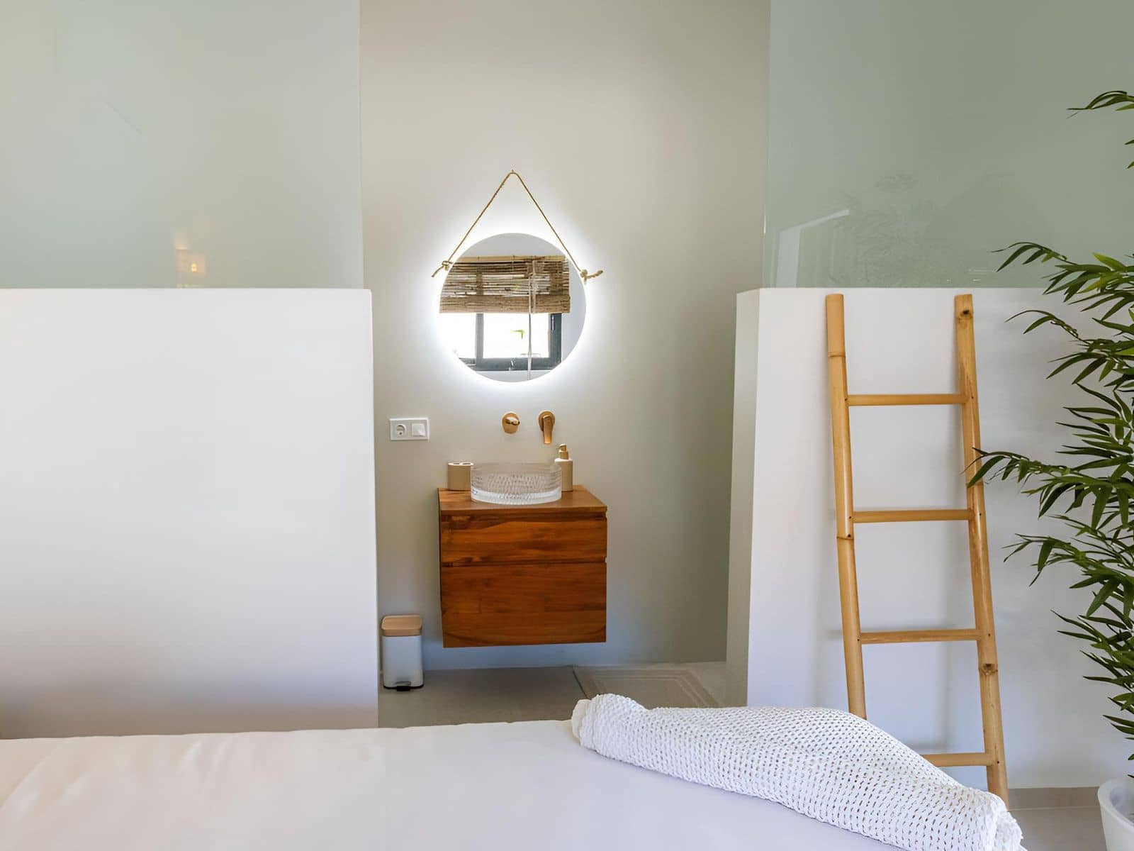 3 slaapkamer Villa te koop in Estepona - € 1.395.000 (Ref: 9651640)