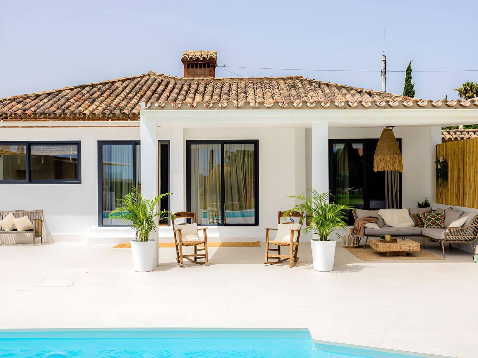 3 slaapkamer Villa te koop in Estepona - € 1.395.000 (Ref: 9651640)