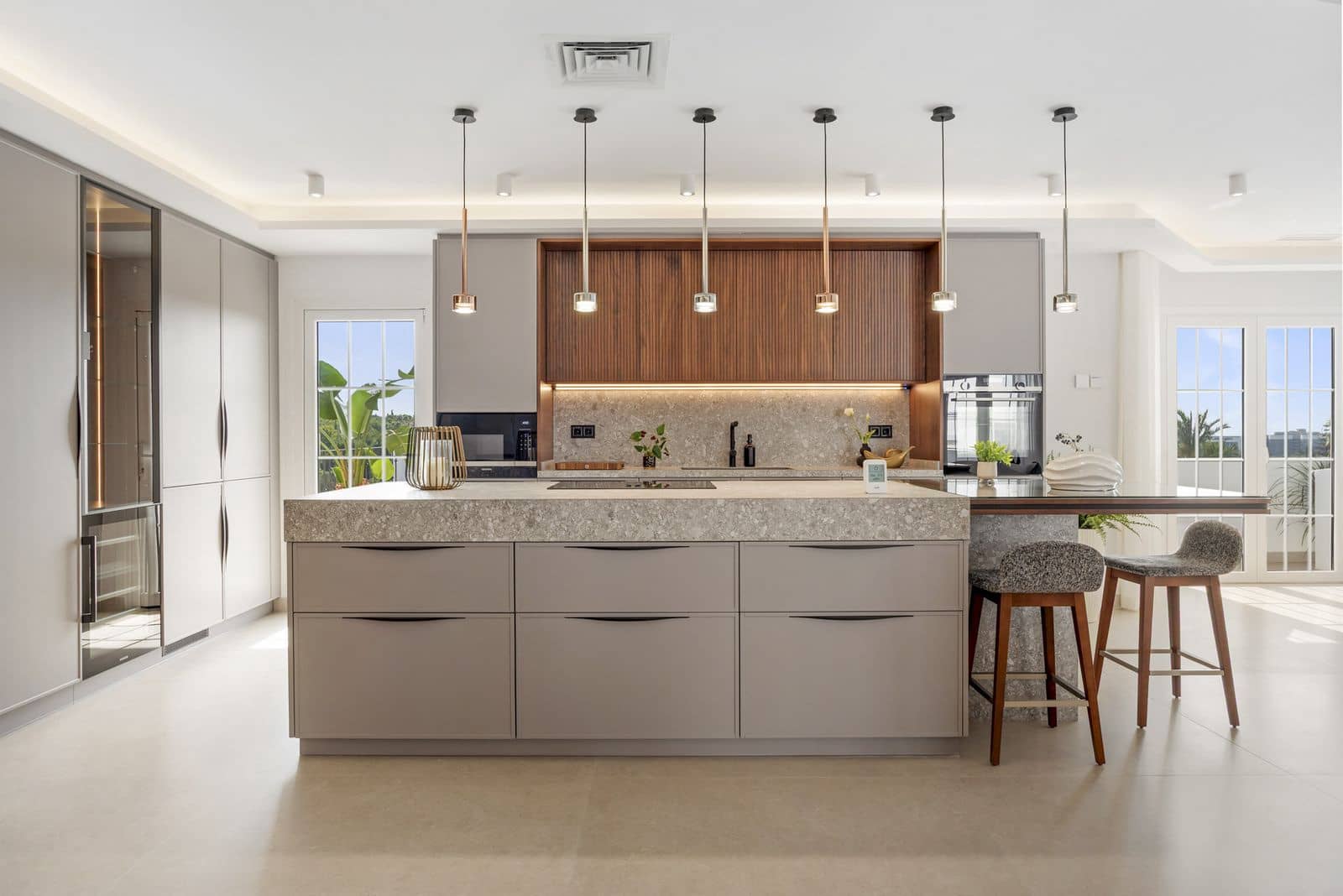 5 Zimmer Penthouse zu verkaufen in Nueva Andalucia - 1.895.000 € (Ref: 9651643)