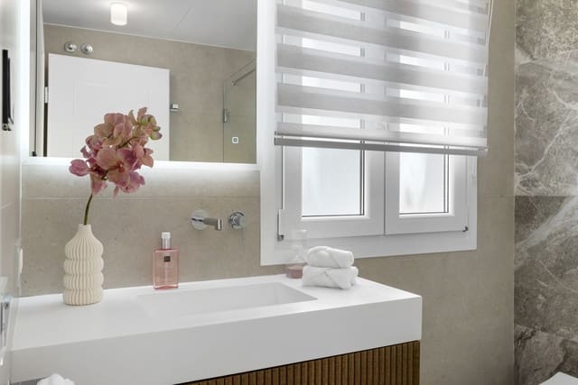 5 Zimmer Penthouse zu verkaufen in Nueva Andalucia, Marbella - 1.895.000 € (Ref: 9651643)