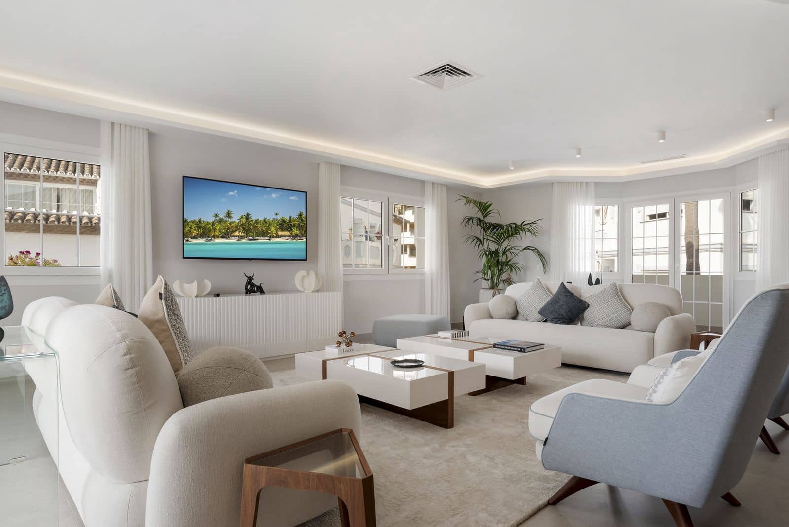 5 Zimmer Penthouse zu verkaufen in Nueva Andalucia - 1.895.000 € (Ref: 9651643)