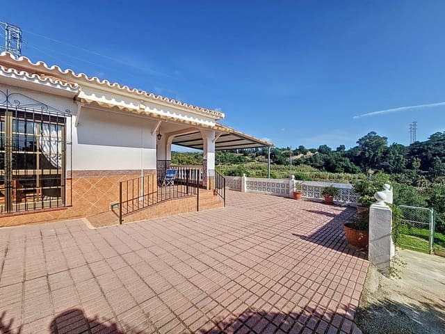3 makuuhuone Maalaistalo myytävänä paikassa El Padrón, Estepona - 490 000 € (Ref: 9651644)