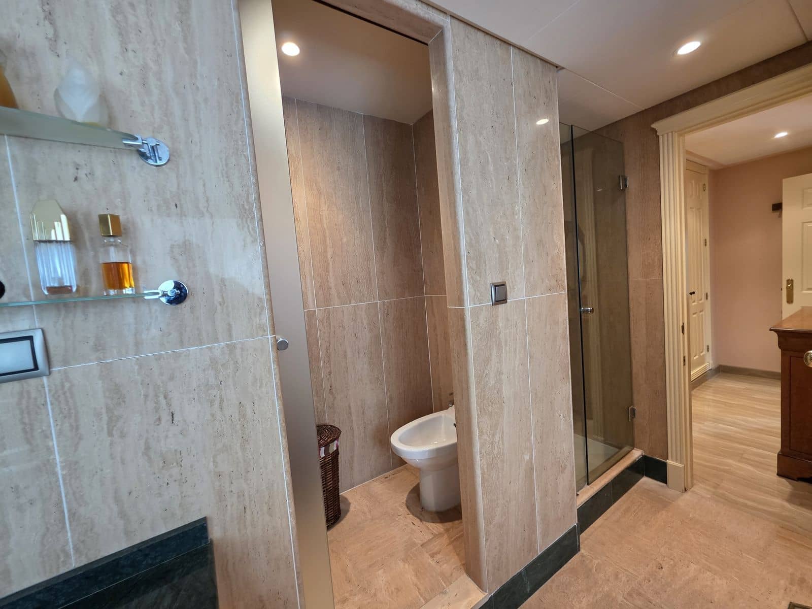 Ático de 4 habitaciones en Golden Mile en venta - 2.300.000 € (Ref: 9651645)