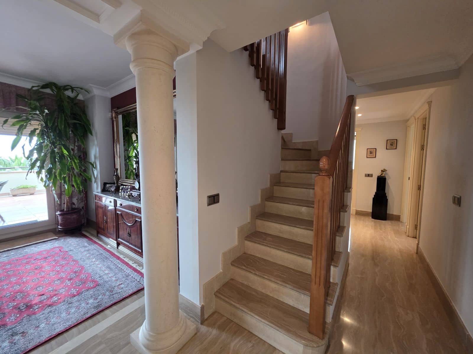 Ático de 4 habitaciones en Golden Mile en venta - 2.300.000 € (Ref: 9651645)