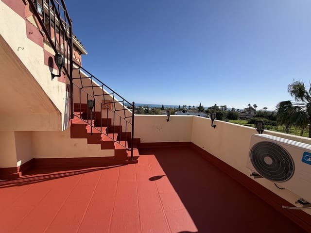 2 soveværelse Penthouse til salg i Bel-Air, Estepona - € 450.000 (Ref: 9651831)