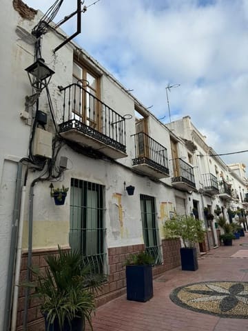 Solar/Parcela en Estepona en venta - 649.000 € (Ref: 9655928)
