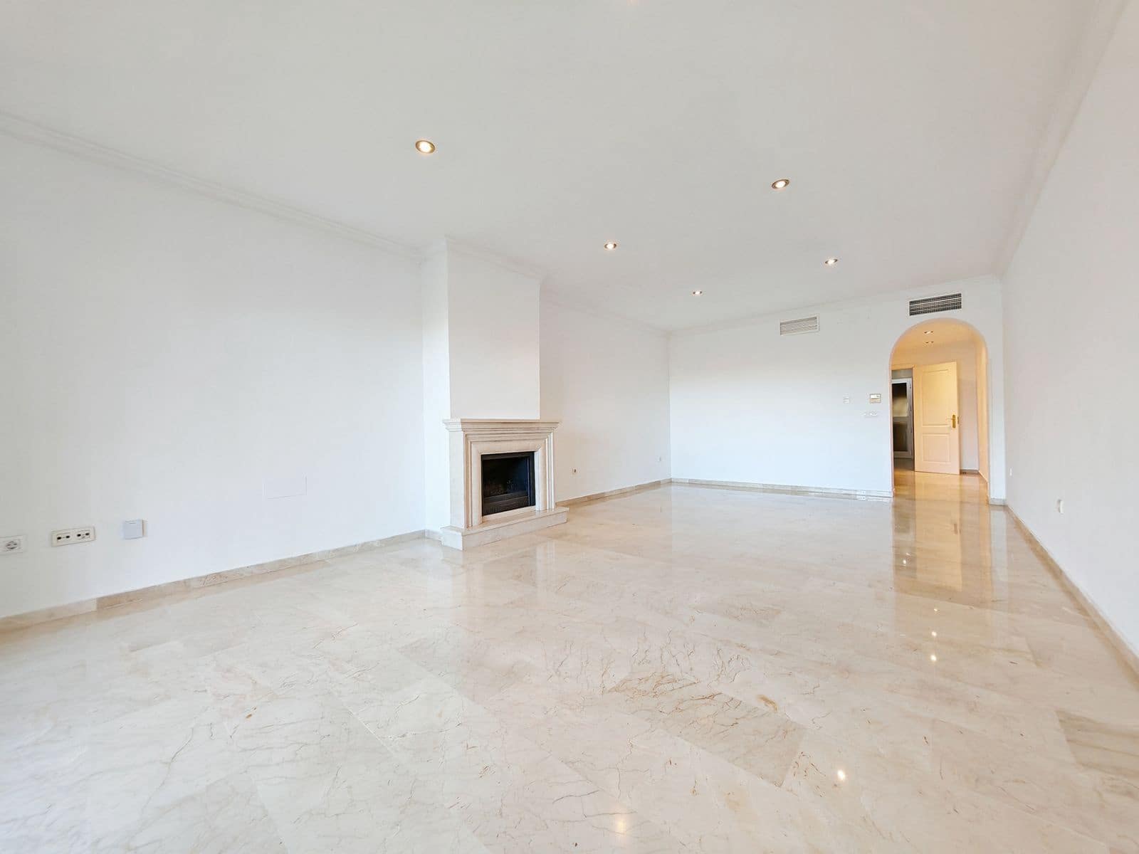 2 sypialnia Apartament na sprzedaż w Elviria - 490 000 € (Ref: 9655929)