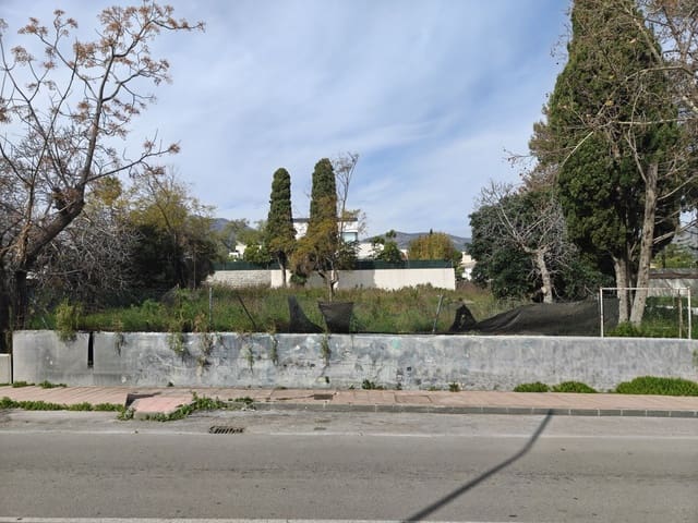 Terrain à Bâtir à vendre à Arroyo de la Miel, Benalmádena - 660 000 € (Ref: 9655935)