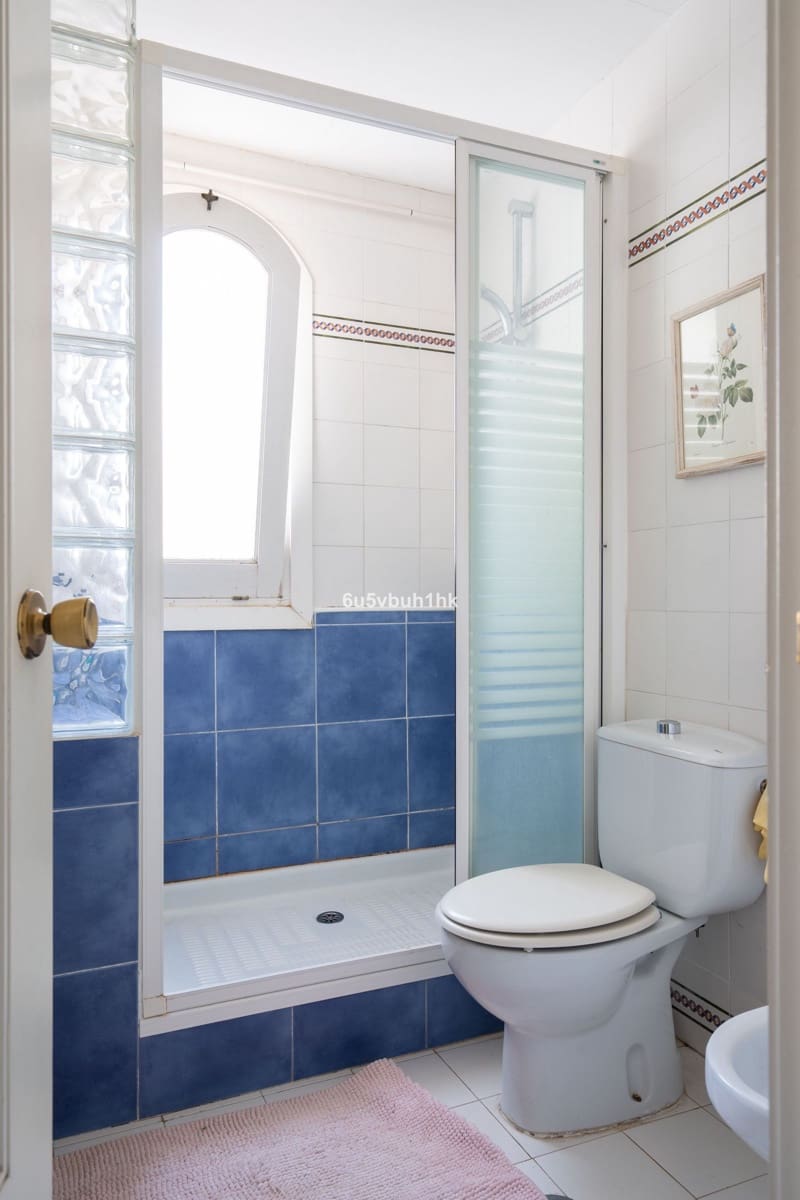 4 chambre Maison de Ville à vendre à Nueva Andalucia - 530 000 € (Ref: 9655936)