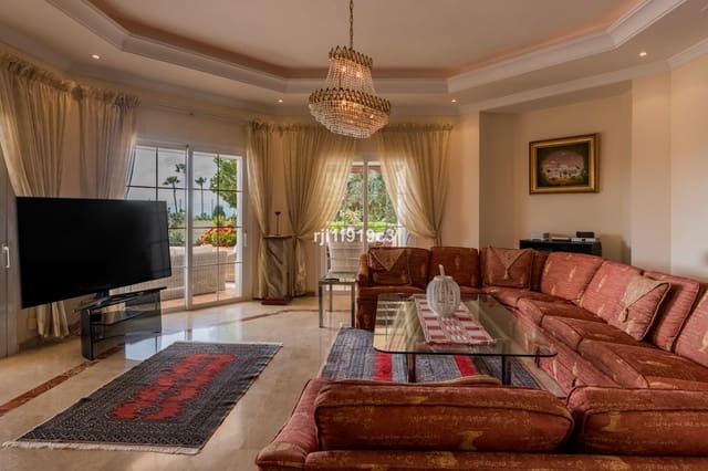 4 slaapkamer Villa te koop in Elviria, Marbella - € 2.495.000 (Ref: 9655942)