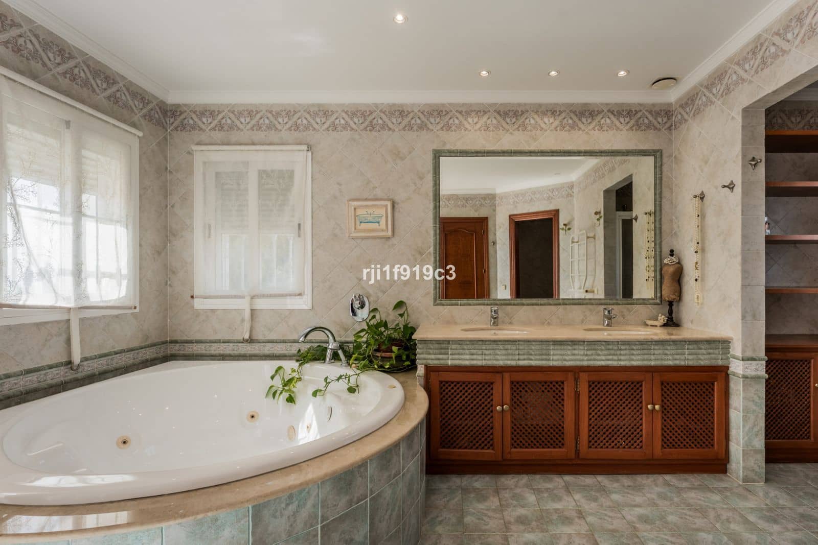 4 slaapkamer Villa te koop in Elviria - € 2.495.000 (Ref: 9655942)