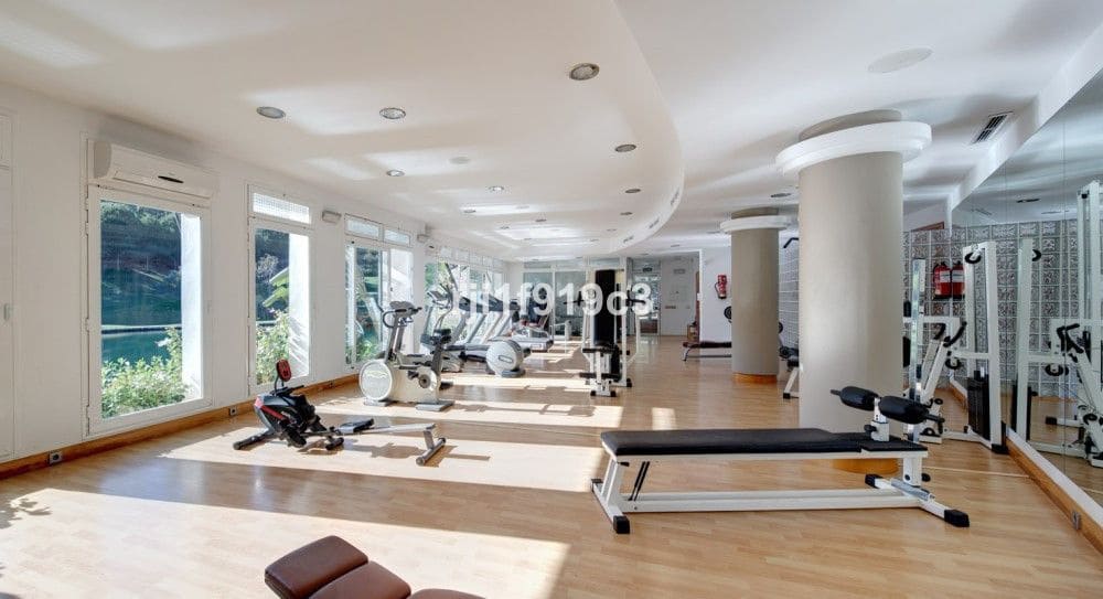 3 sypialnia Apartament na sprzedaż w Elviria - 750 000 € (Ref: 9655944)