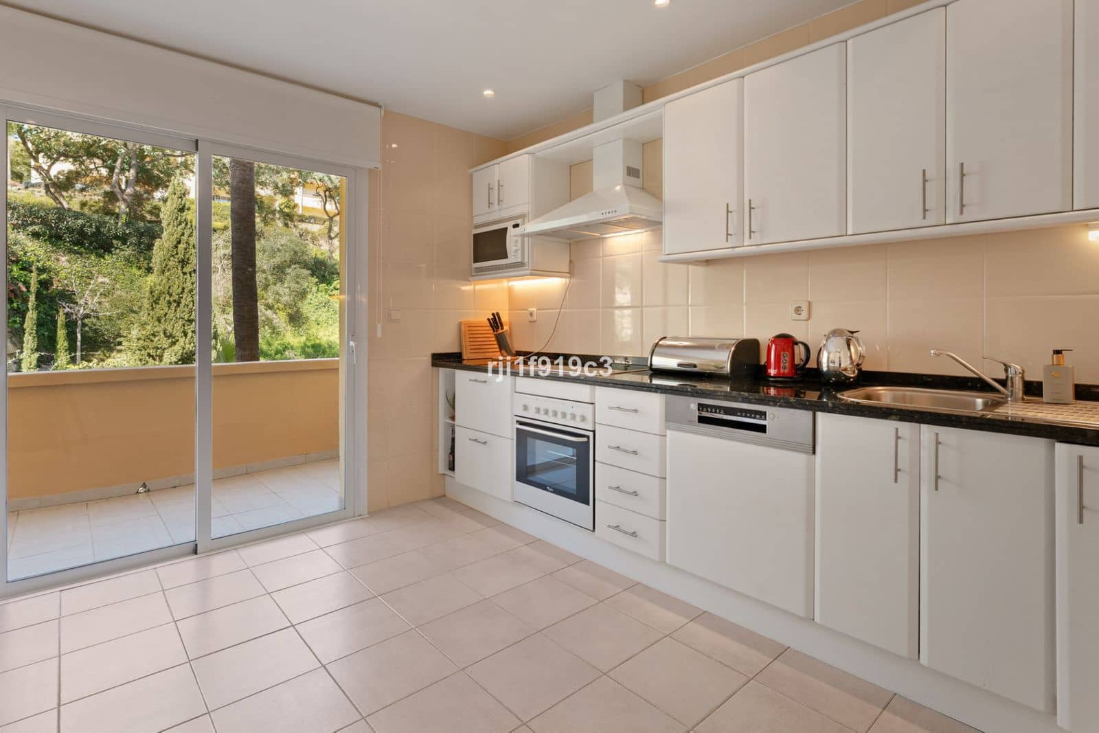 3 sypialnia Apartament na sprzedaż w Elviria - 750 000 € (Ref: 9655944)