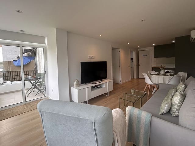 2 Zimmer Apartment zu verkaufen in Estepona - 265.000 € (Ref: 9655950)