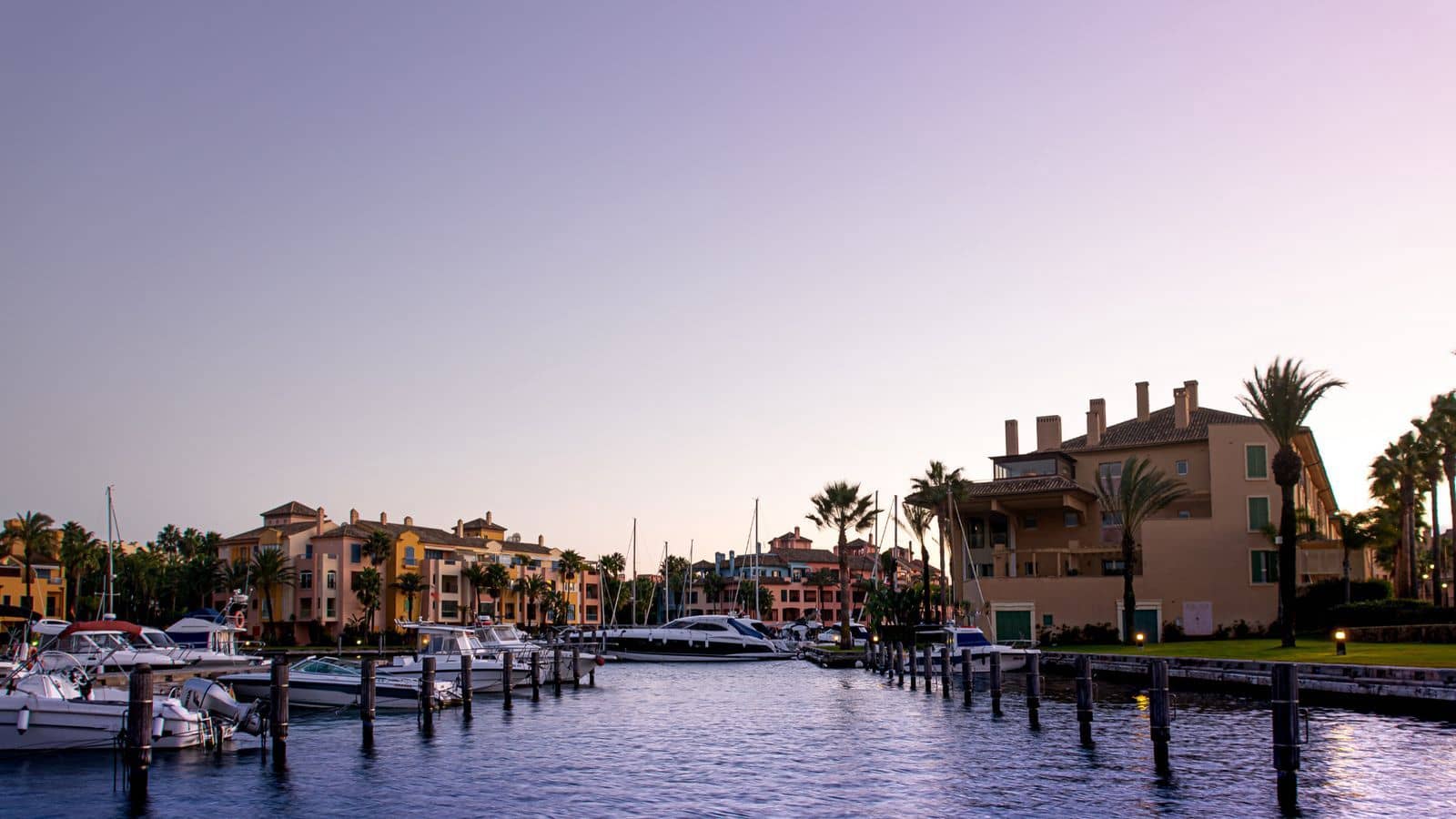 4 makuuhuone Omakotitalo myytävänä paikassa Casares - 650 000 € (Ref: 9655952)