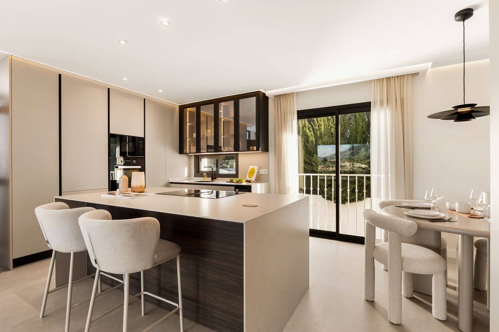 2 makuuhuone Huoneisto myytävänä paikassa Nueva Andalucia - 1 095 000 € (Ref: 9655955)