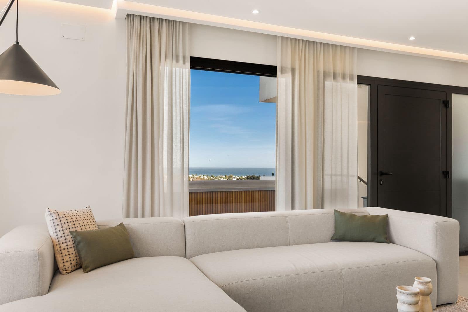 2 makuuhuone Huoneisto myytävänä paikassa Nueva Andalucia - 1 095 000 € (Ref: 9655955)