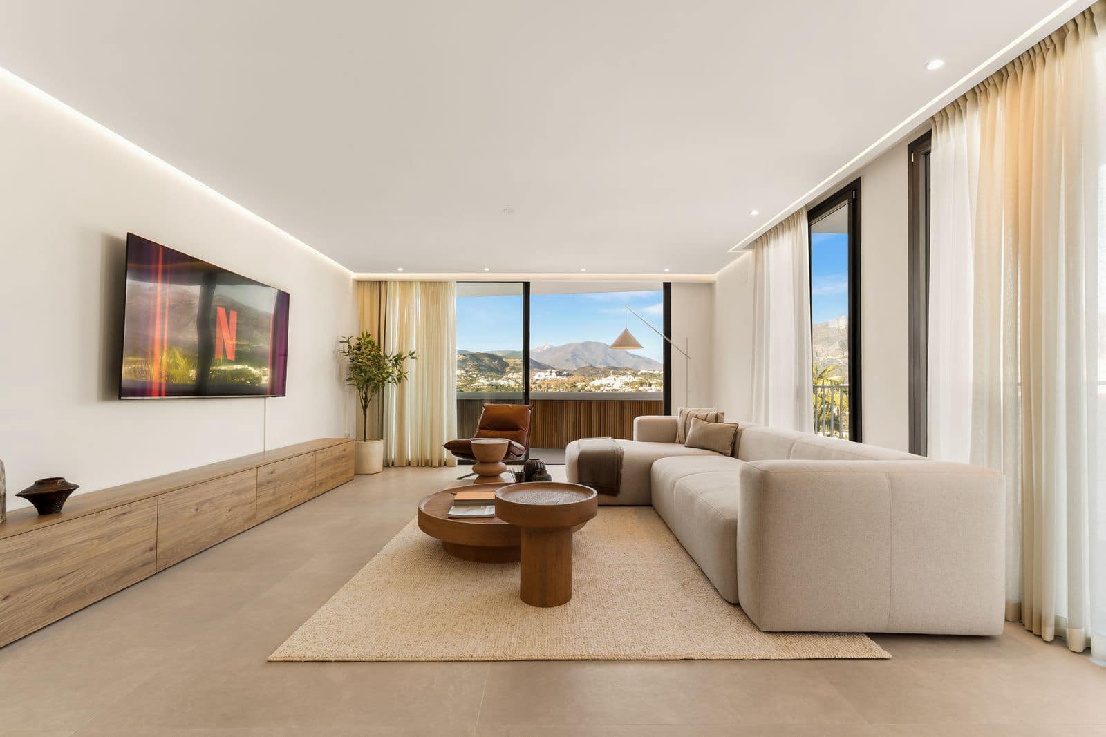 2 makuuhuone Huoneisto myytävänä paikassa Nueva Andalucia - 1 095 000 € (Ref: 9655955)