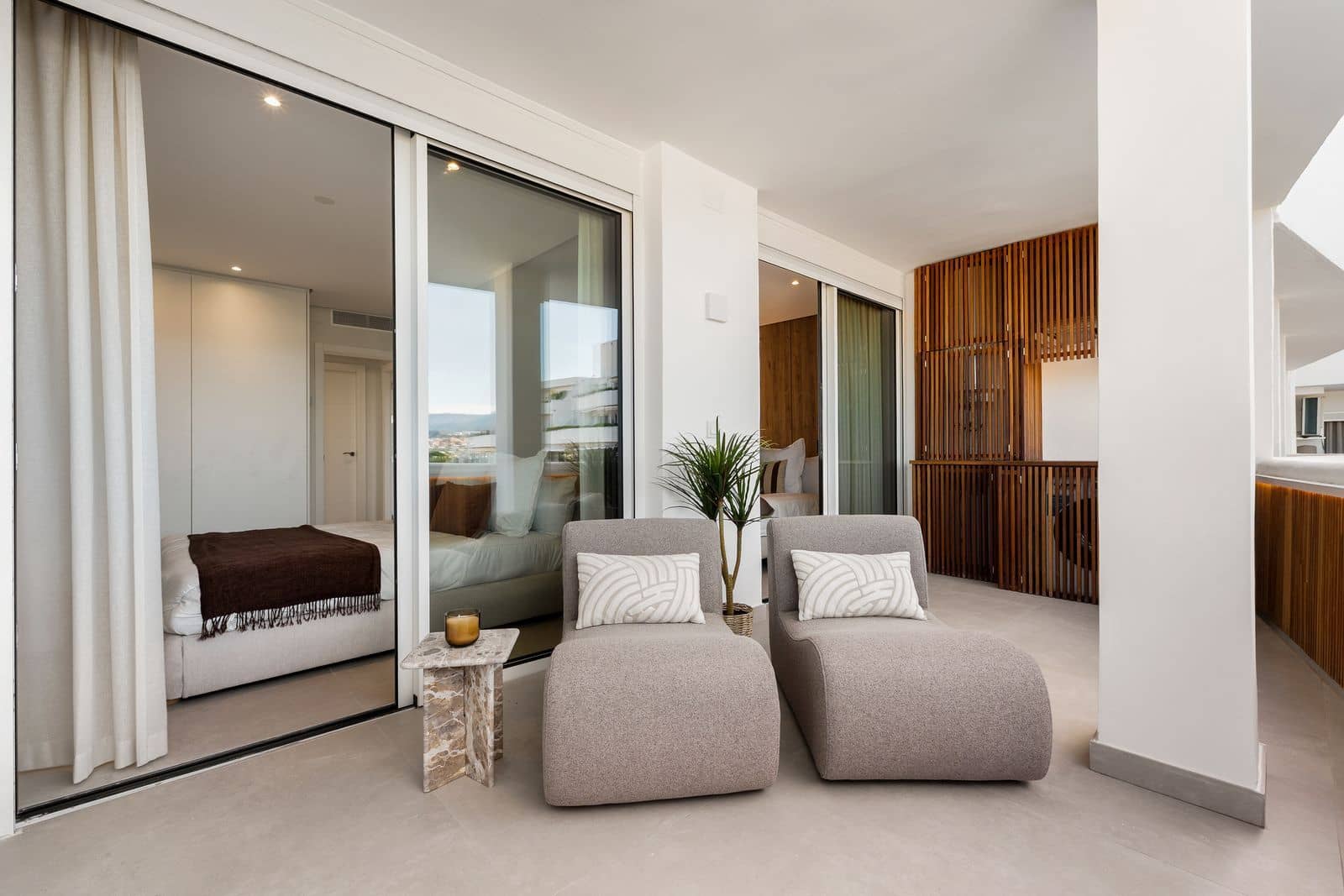 2 makuuhuone Huoneisto myytävänä paikassa Nueva Andalucia - 1 095 000 € (Ref: 9655955)